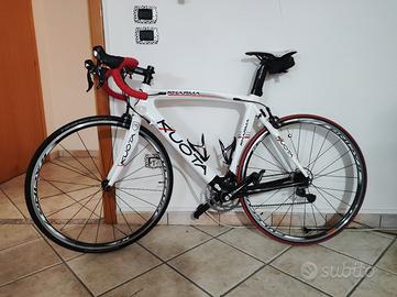 Bici da corsa Kuota Kharma 105 10v
