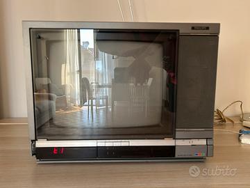Televisore Philips Vintage anni ’80 – Funzionante