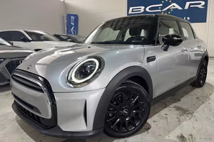 MINI Cooper 1.5 Cooper 136cv AUTOM. 5 porte /Car