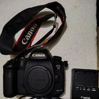 Canon  5D  III