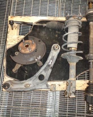 KIT RUOTA ANTERIORE DESTRO YARIS 1.4 D-4D 2005
