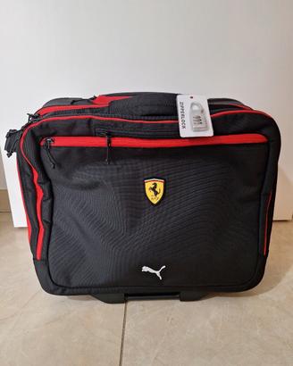 Trolley piccolo Ferrari