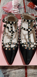 Ballerine vernice nera con borchie 38