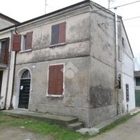 CASA INDIPENDENTE A LUZZARA