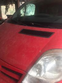 nissanprimastar.  trattabile
