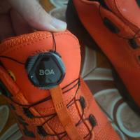 SCARPE ANTINFORTUNISTICHE