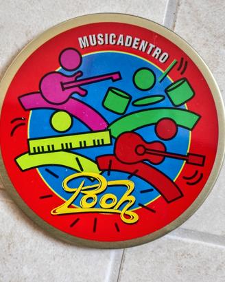 CD dei Pooh " Musica dentro" in metal box