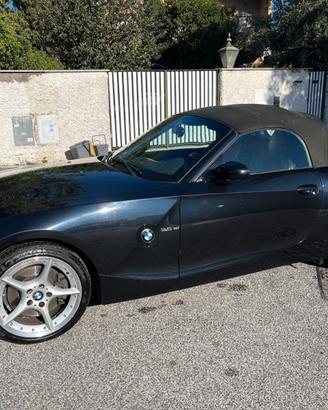 BMW Z4 3.0si (serie E85) allestimento M
