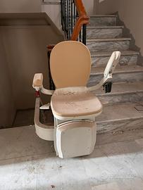 Montascale elettrico 3 rampe ACORN CURVE 180