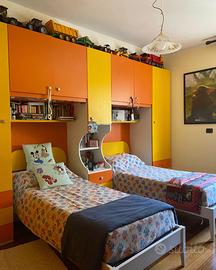 Cameretta per ragazzi a ponte