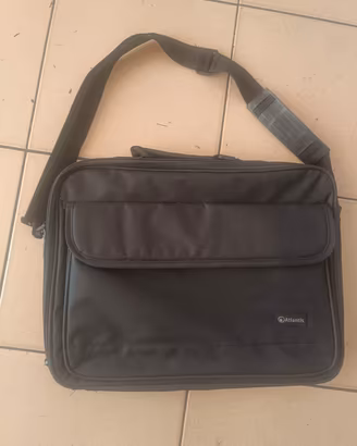 borsa porta computer mai usata 