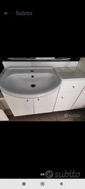 mobili legno bagno bello