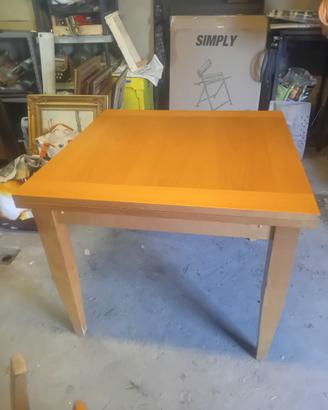 Tavolo 90 cm quadr allungabile 4 sedie