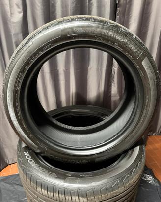 Gomme 235/50 R19