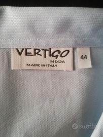camicia azzurra