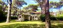 villa-di-120-m²-con-5-locali-e-box-auto-a-castigli