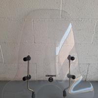 Parabrezza marcato BIONDI completo di attacchi