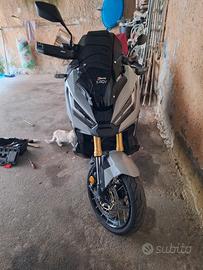 xadv 2021 15mila km