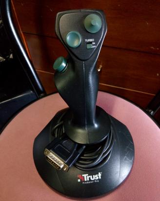 Joistick Trust Predator Pro