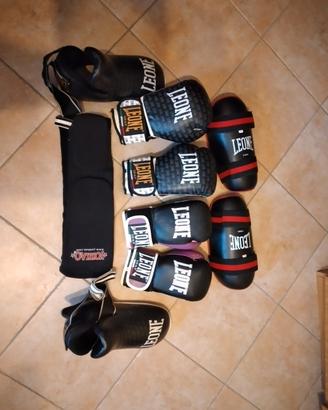 attrezzatura kick boxing marca leone