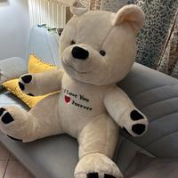 Orso bianco peluche
