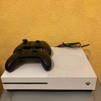 Xbox one S+ due controller in perfette condizioni