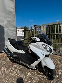 SUZUKI BURGMAN 650