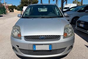 Ford Fiesta 1.4 TDCi 5p. Ghia