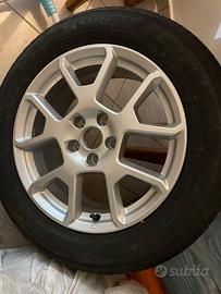 Cerchio più gomma jeep renegade