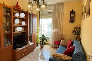 AMPIO TRILOCALE DOPPA ESPOSIZIONE!!