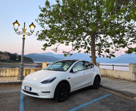 Tesla Model Y Long Range MY2022 Full
