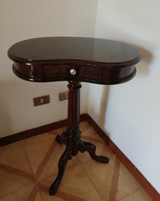 Tavolo in mogano