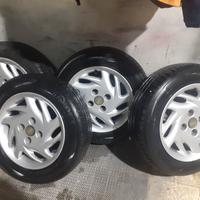 cerchi in lega R13 attacco Fiat 