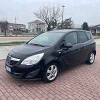 Opel Meriva 1.3 CDTI 95CV ecoFLEX Cosmo