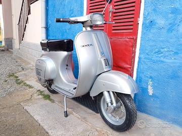Vespa 50 special
