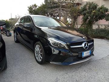 Mercedes-benz A 180 d Premium