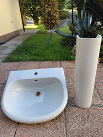 lavandino con colonna