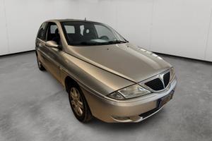Lancia Y 1.2i cat Elefantino Blu