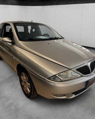 Lancia Y 1.2i cat Elefantino Blu