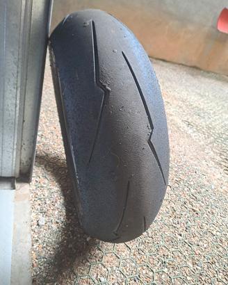 Pirelli Diablo Supercorsa V2 200 55 17 SC1
