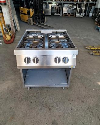 Cucina a 4 fuochi a metano 