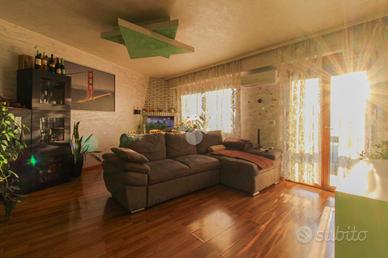 3 LOCALI A VILLANUOVA SUL CLISI