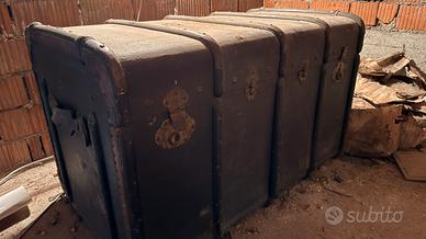 Cassettone con ripiani