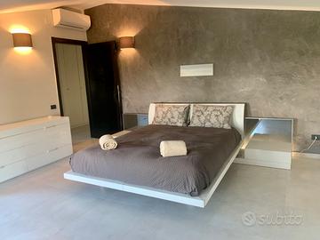 Letto Verardo ecopelle bianco