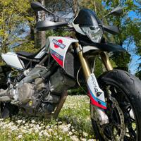 Aprilia dorsoduro 750
