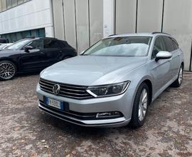 Volkswagen Passat Variant 1.6 TDI Trendline BlueMo