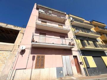 3 LOCALI A SANTA FLAVIA