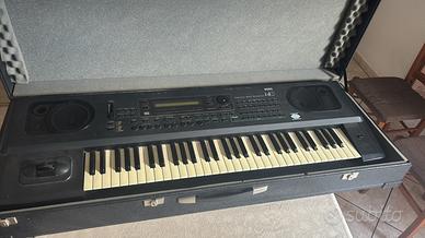 Tastiera korg i4s