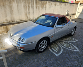 Alfa romeo spider 916