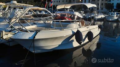 Sessa Key Largo 26 (2008) + 250hp Suzuki (2020)